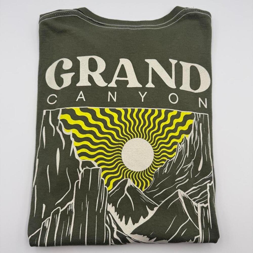 Creative action network Grand Canyon green t shirt size small